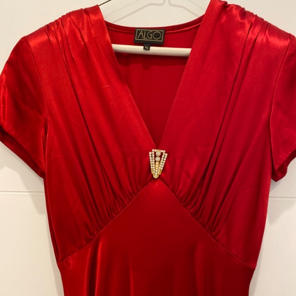 Timeless vintage long red dress - perfect condition! - Picture 2 of 2